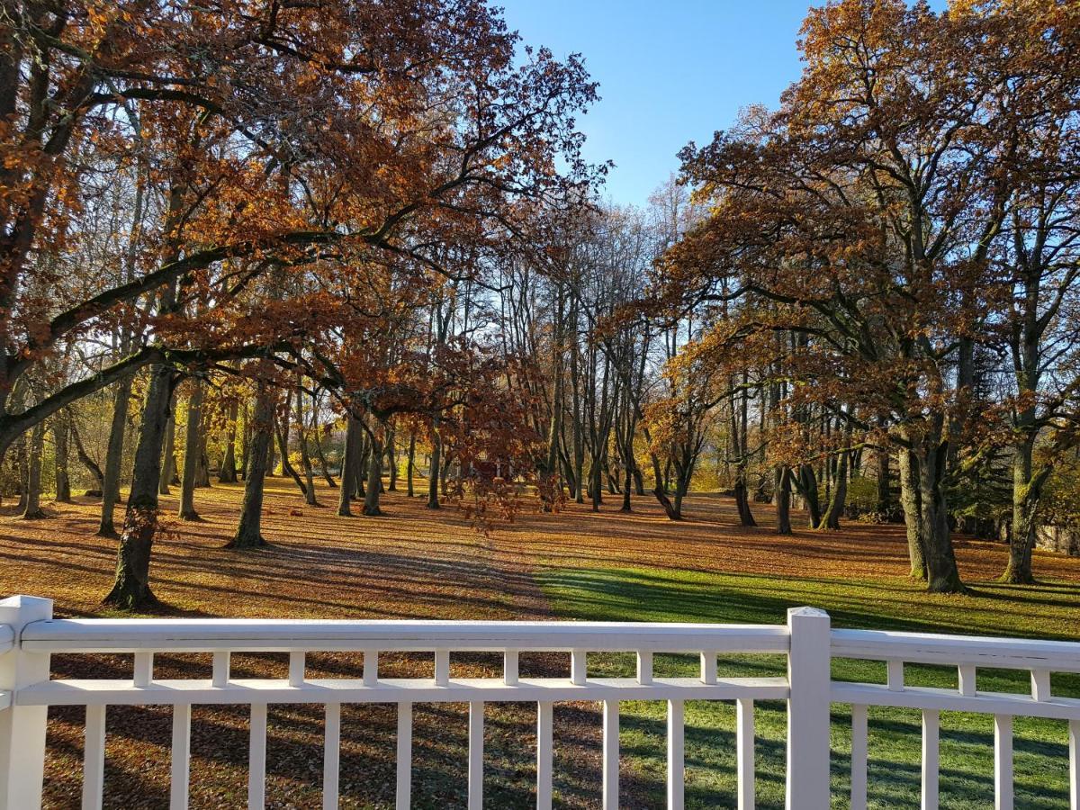 Ungurmuiza Hotel Auciems Buitenkant foto