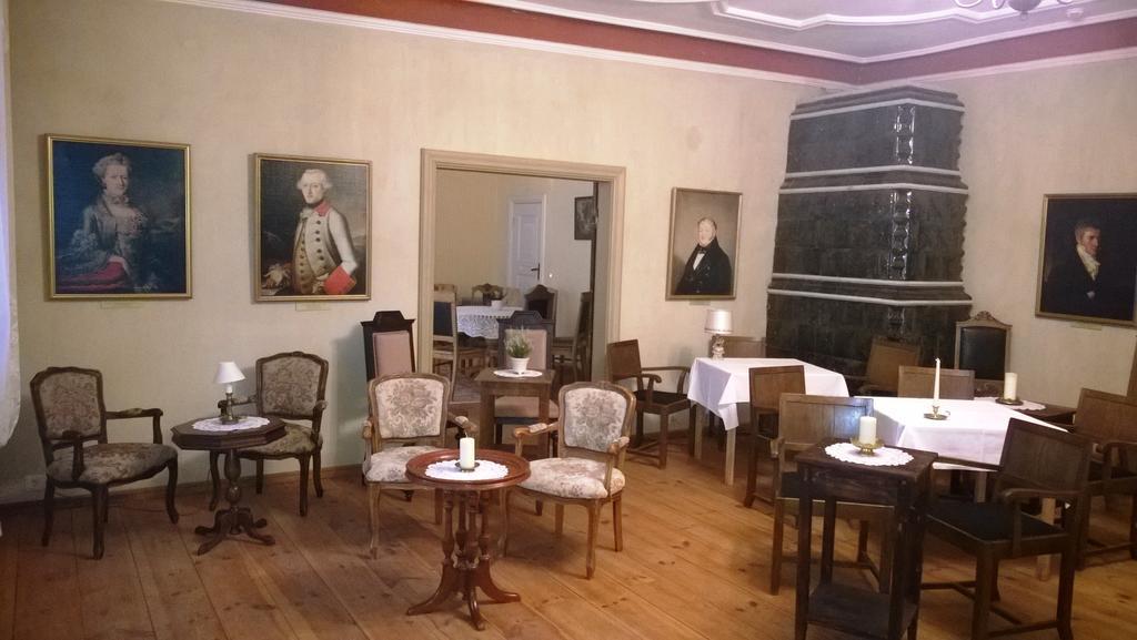 Ungurmuiza Hotel Auciems Buitenkant foto