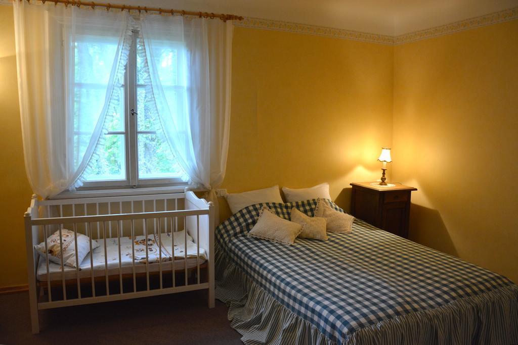 Ungurmuiza Hotel Auciems Kamer foto