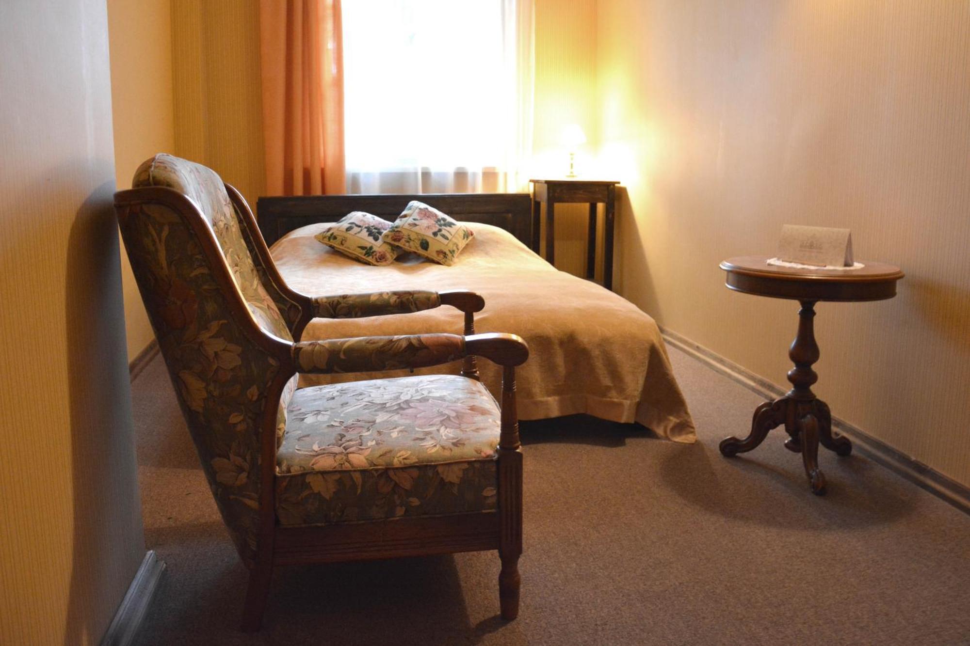 Ungurmuiza Hotel Auciems Buitenkant foto